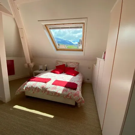 Апартаменты Elegant Duplex De Standing De 230m2 *