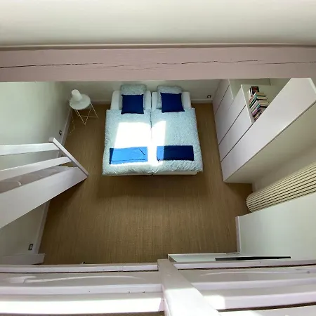 Elegant Duplex De Standing De 230m2