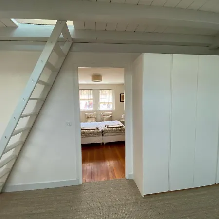 Elegant Duplex De Standing De 230m2